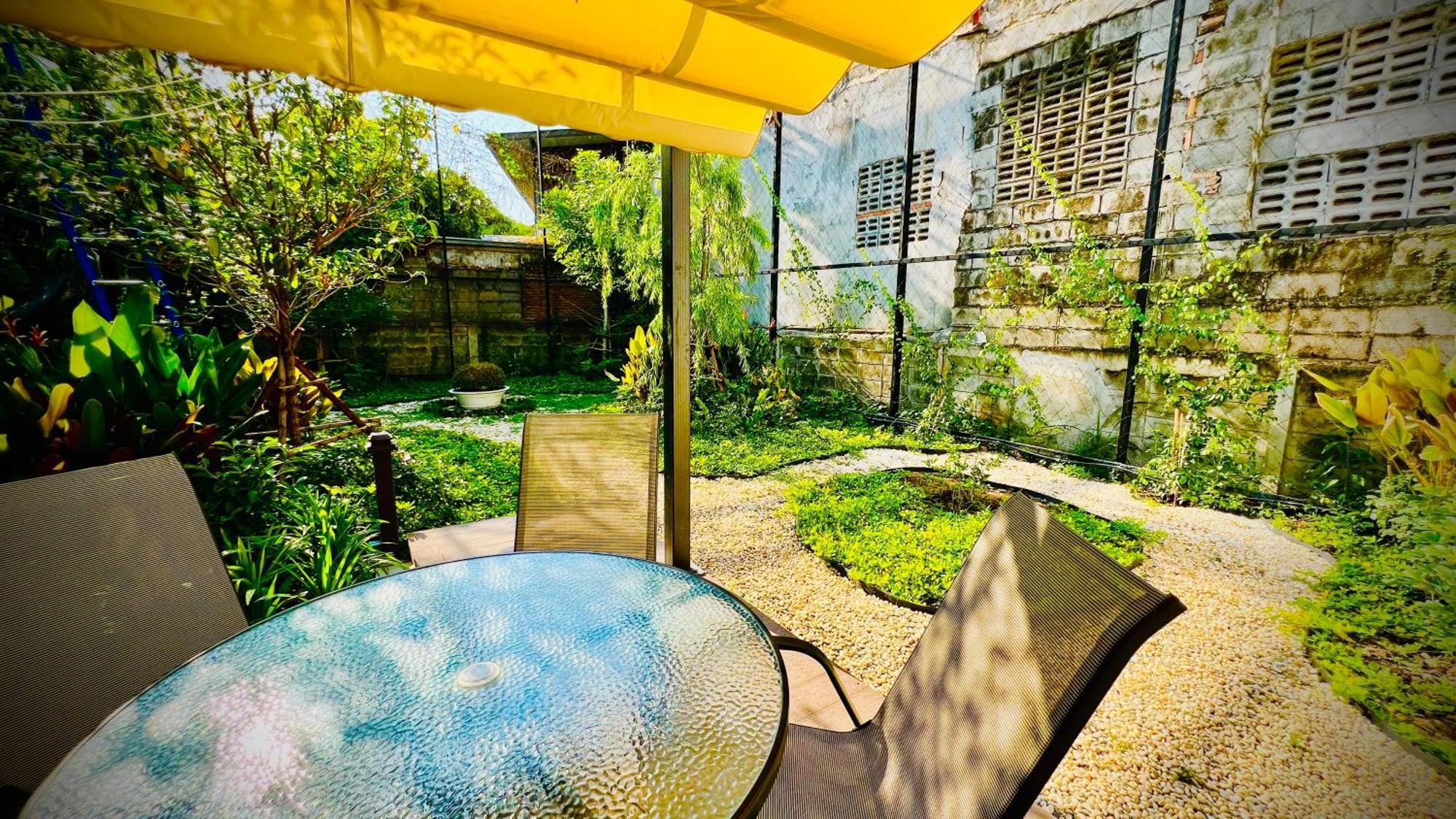 Momento Hotel And Cafe Khon Kaen Exterior foto